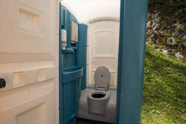 Best Emergency porta potty rental  in Lisbon, IA