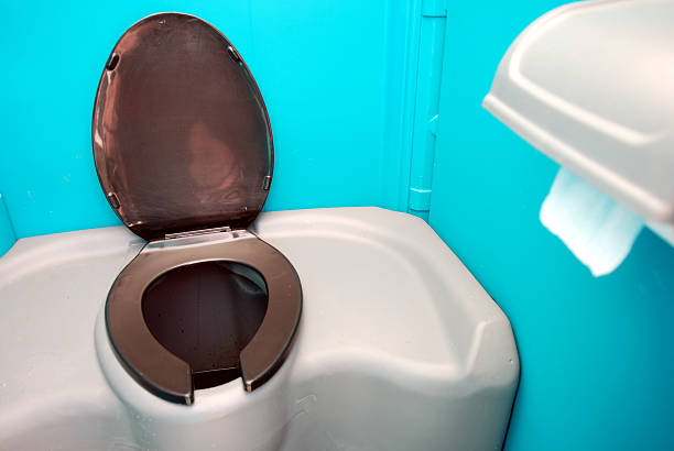 Best Portable toilet rental cost  in Lisbon, IA